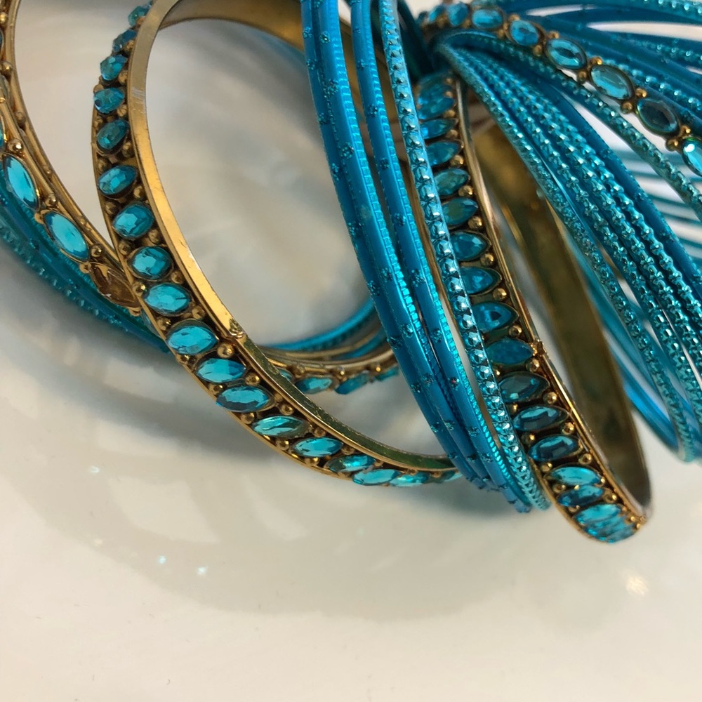 Assorted Turquoise-Blue & Gold-Toned Bangles - Picture 4 of 5